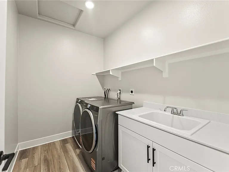 16717 Dara Ave — Photo 27