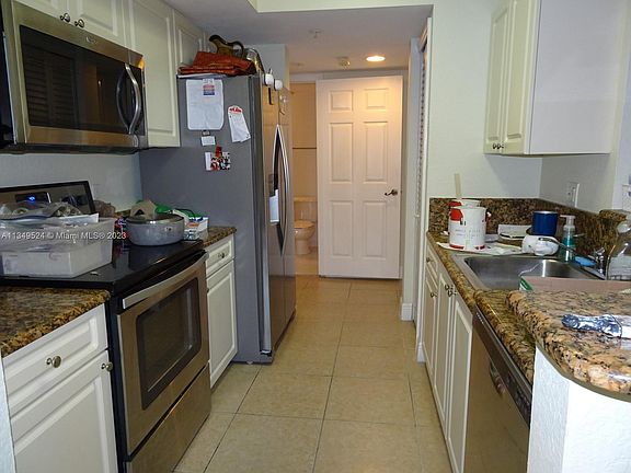 3rd image of 21150 SW 87th Ave APT 104