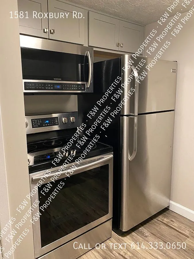 Marble Cliff Village, Roxbury Arms Apartments — Photo 3