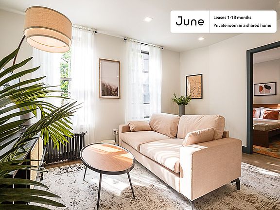 4th image of 944 Columbus Ave #8-B