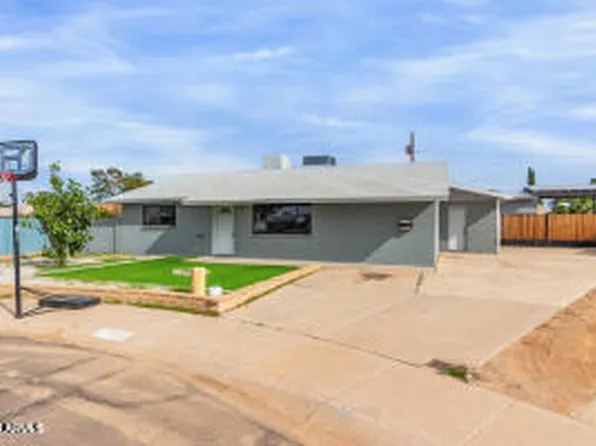15039 N 24th Place, Phoenix, AZ 85032