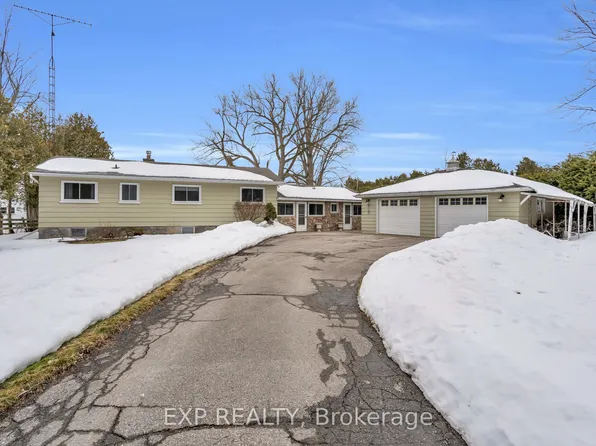 561 Duclos Point Rd, Georgina, ON L0E 1N0