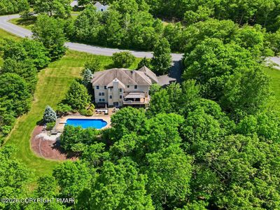 110 Mackenzie Ln, Bartonsville, PA, 18321