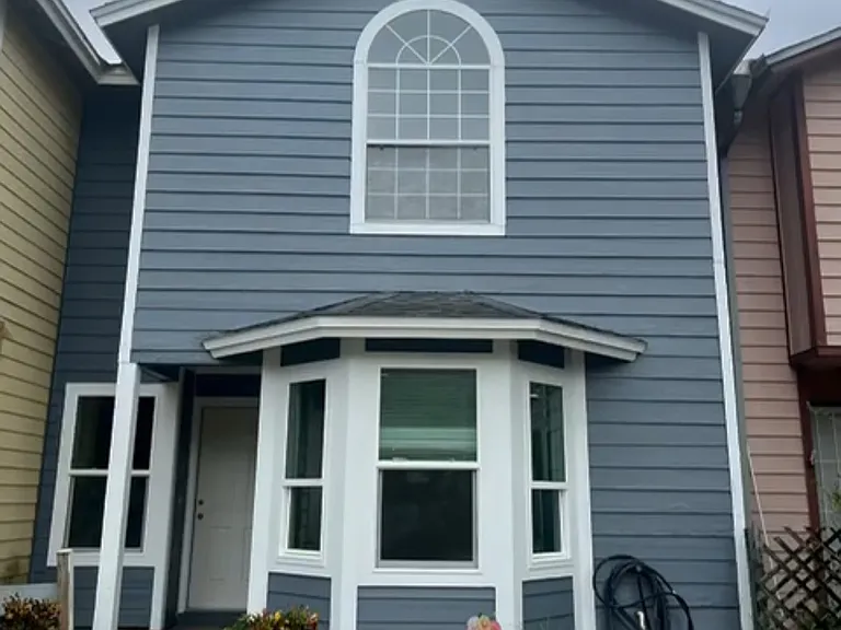 5523 Cabot Dr N — Photo 1