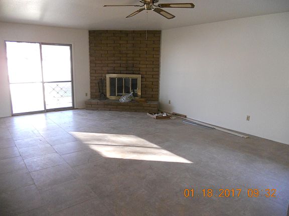 4th image of 1230 E Loyola Dr