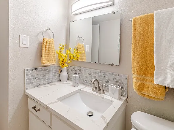 2302 E Side Dr #29 — Photo 10