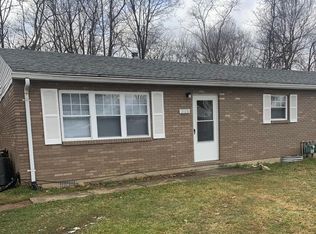 2128 W Possum Rd, Springfield, OH 45506