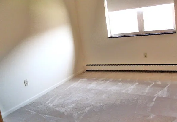 183.5 Lexington St #24 — Photo 5