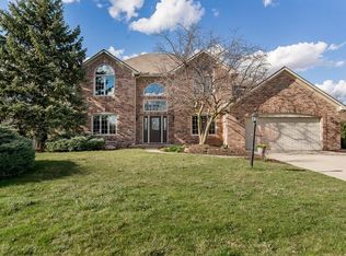 12140 Old Stone Dr, Indianapolis, IN 46236