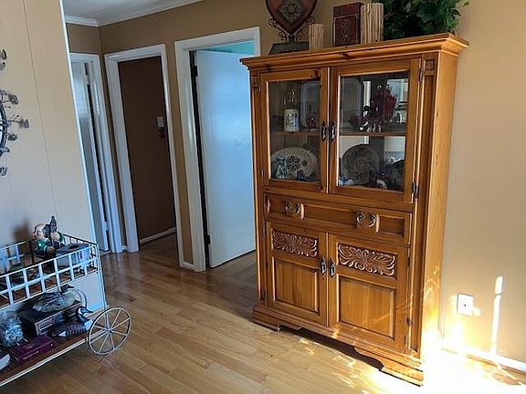 5th image of 7397 Norman Dr