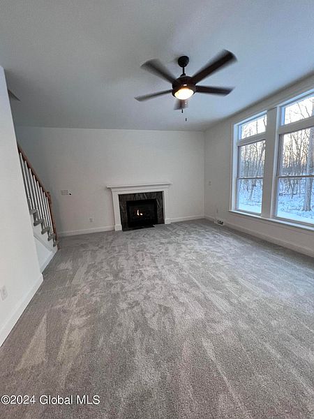 3rd image of 49 Mallory Way