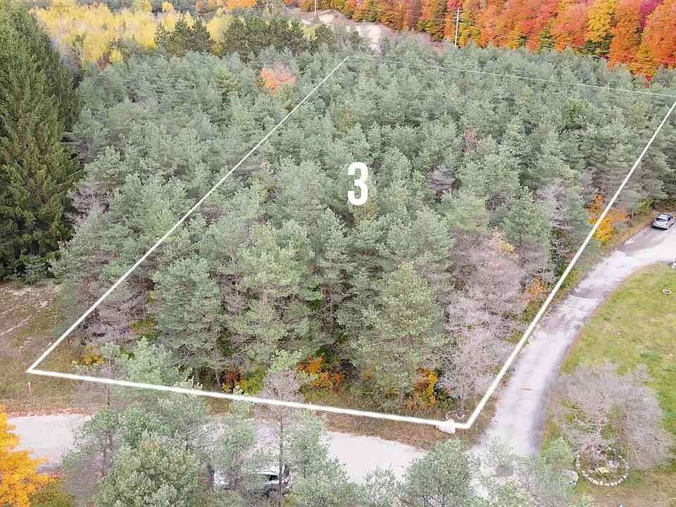 1st image of 3064 Needles Dr #3