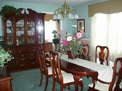 2nd image of 165 Dogwood Trl
