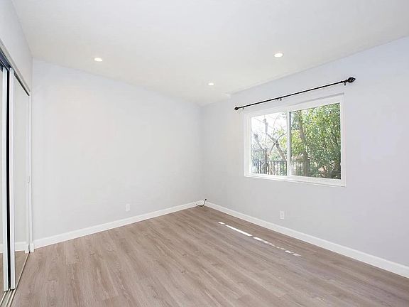 5th image of 1506 Lynglen Dr