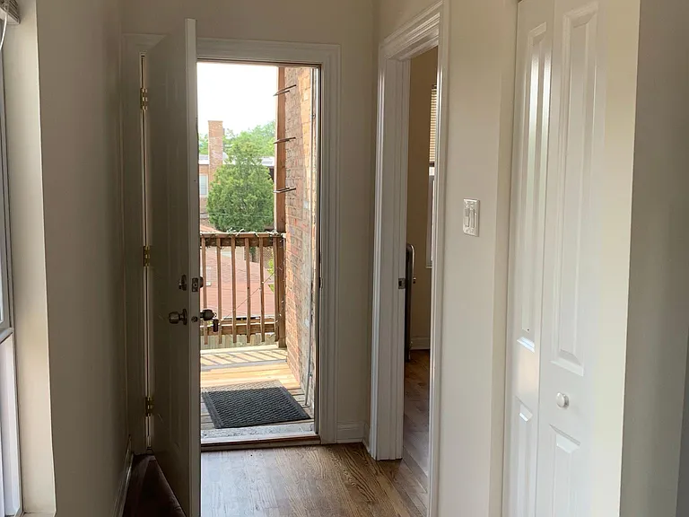 4941 W Medill Ave #2 — Photo 7