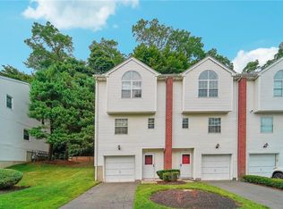 61 Village Ml, Haverstraw, NY 10927