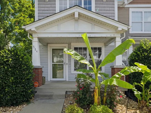 554 Bradburn Village Cir, Antioch, TN 37013