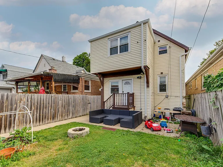 4716 W Hutchinson St — Photo 32