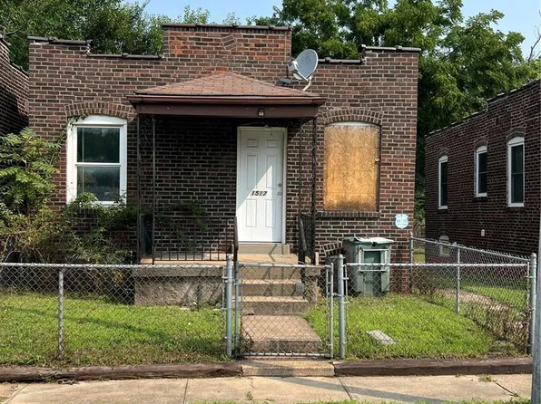1517 Herder St, Saint Louis, MO 63107
