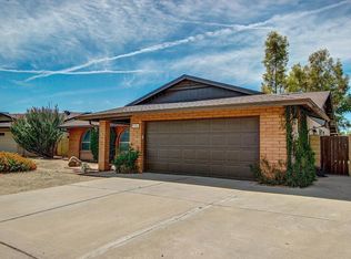 9056 N 49th Dr, Glendale, AZ 85302