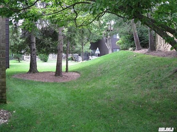 3rd image of 143 Southgate Dr