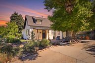 photo property thumbnail