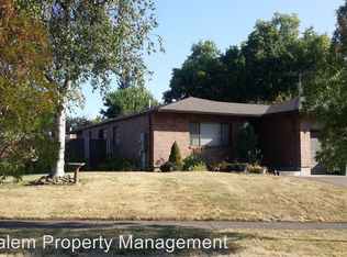 919 W Charles St APT B, Newberg, OR 97132