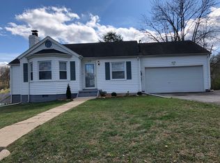 540 Spurgeon Ln, Bristol, VA 24201
