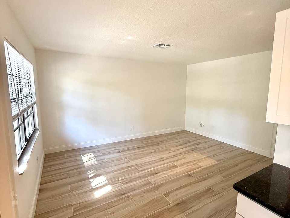 1st image of 1200 Palmer St APT A
