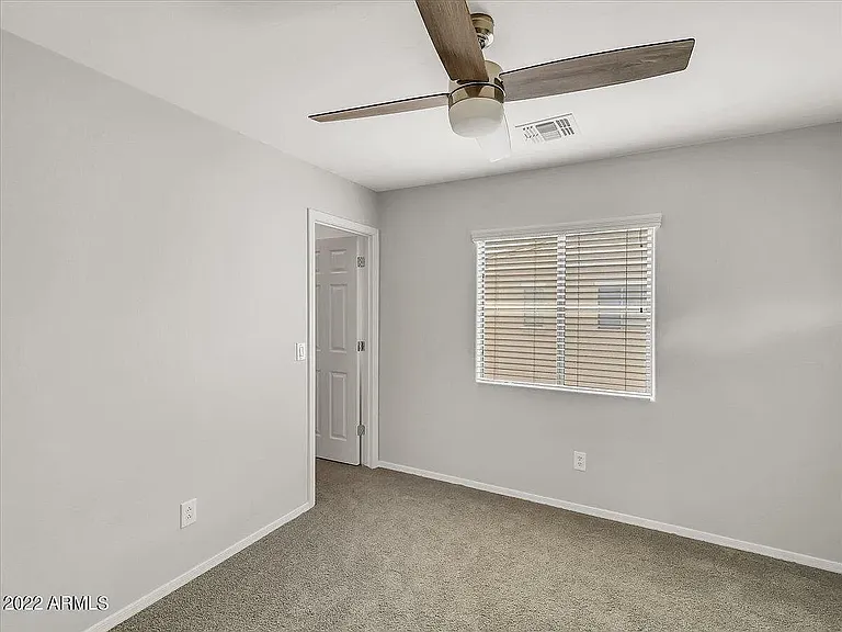 4728 E Laurel Ave — Photo 13