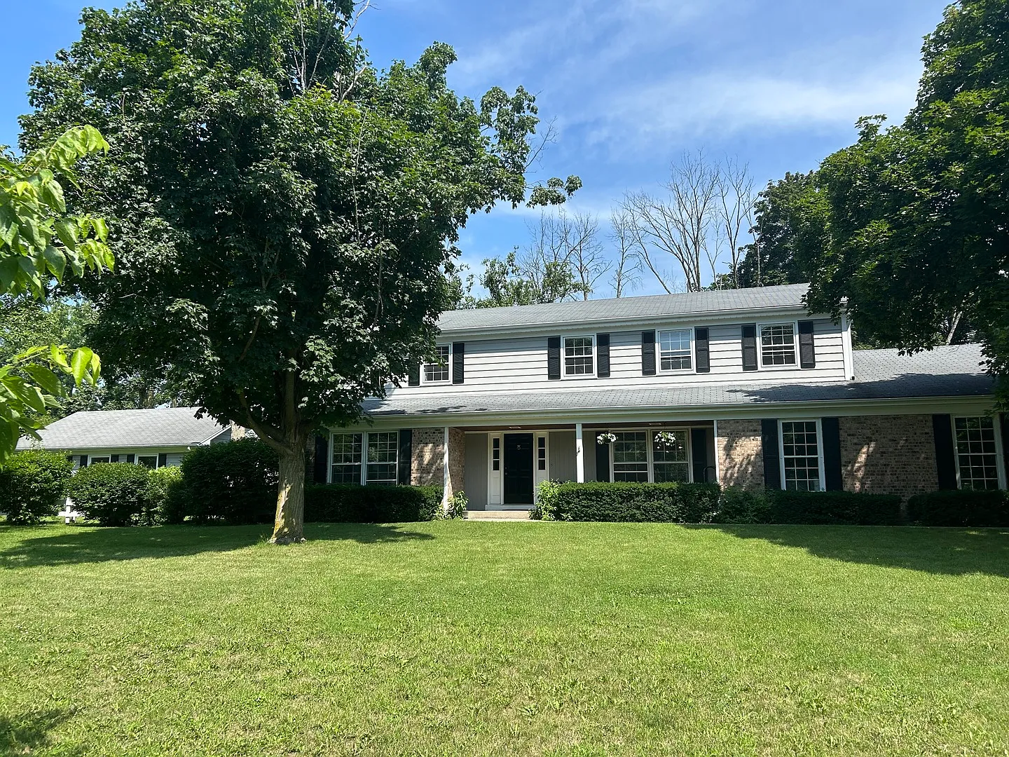 206 Warwick Rd photo 1