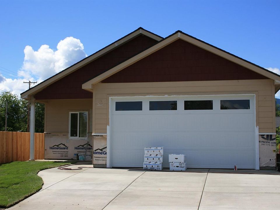 1st image of 807 Tannin Dr
