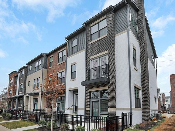 2nd image of 1841 N New Jersey St