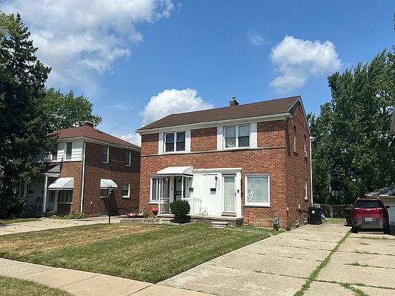 2nd image of 24224 W Chicago St