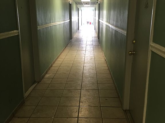 4th image of 12955 NE 6th Ave Unit North