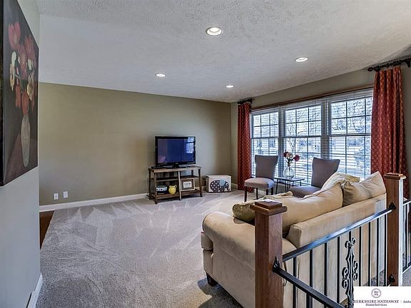 4th image of 2710 N 120th Ave