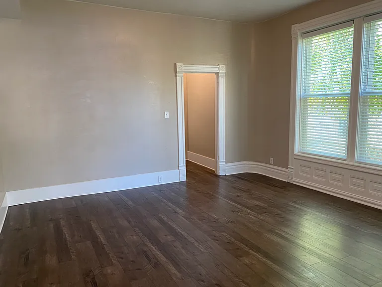 525 E Front St #1 — Photo 9