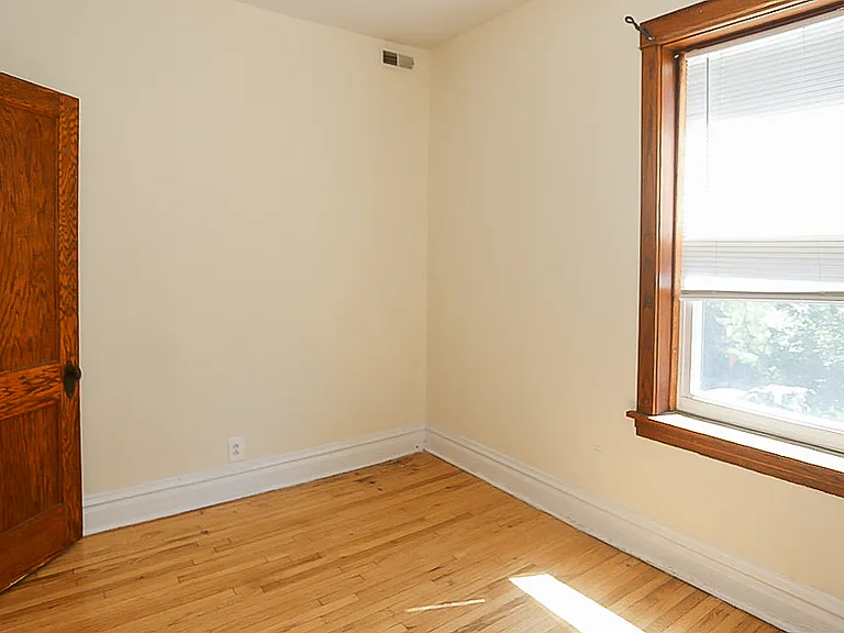 3820 N Sheffield Ave #2 — Photo 13