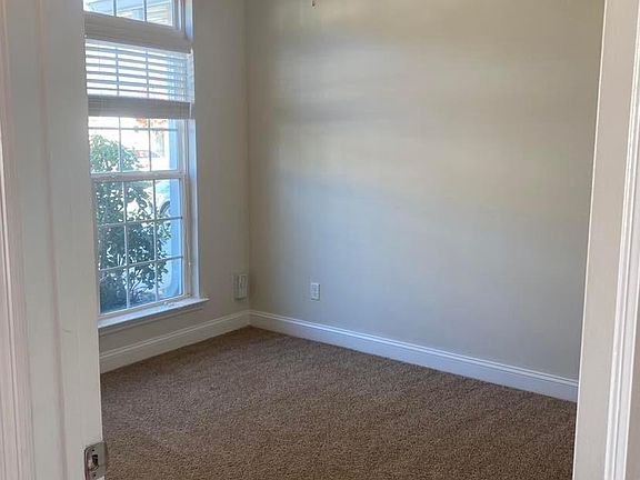 3rd image of 1824 Lauren Ln #1824