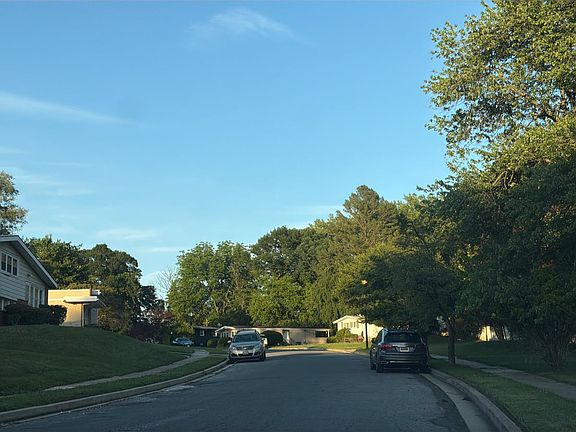 4th image of 1007 Flagtree Ln