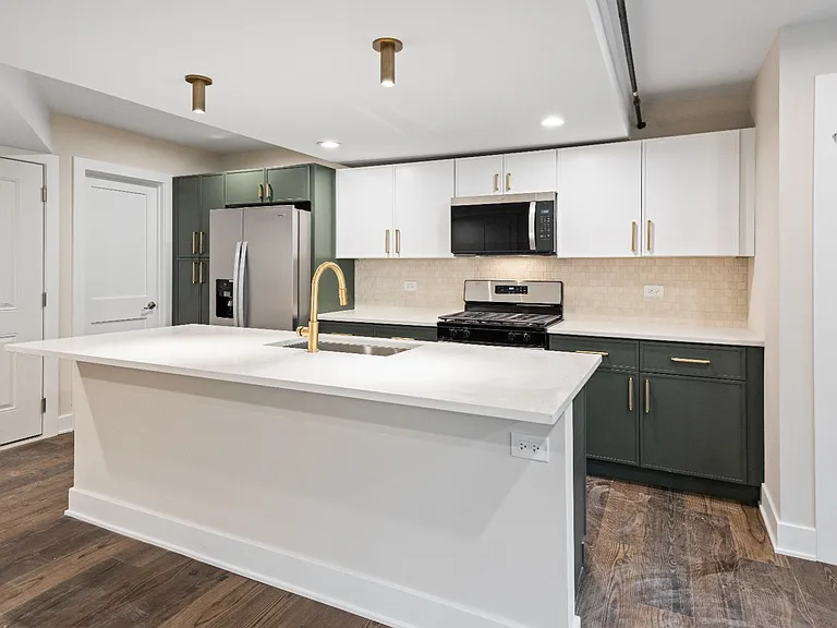 3227 W Belden Ave #G — Photo 1