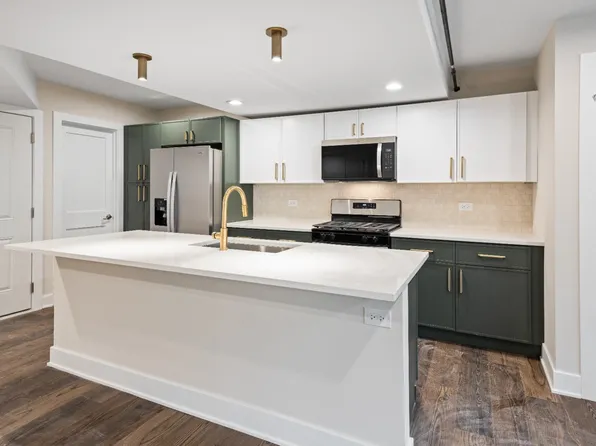 3227 W Belden Ave #G, Chicago, IL 60647