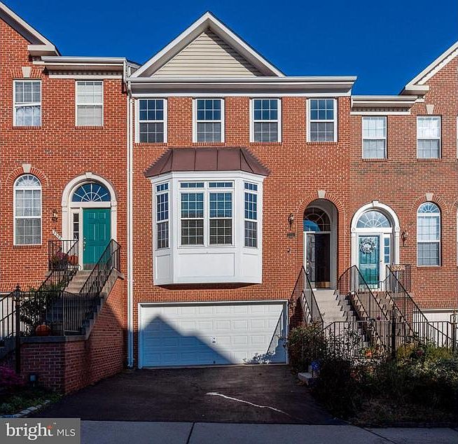 1st image of 3394 Governors Crest Ct