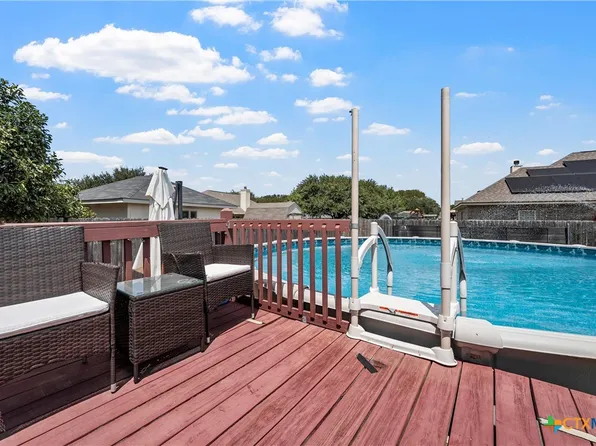 112 Arbor Dr, Little River Academy, TX 76554