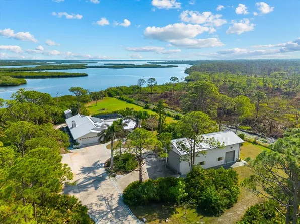 38 Riverfront Dr, Venice, FL 34293