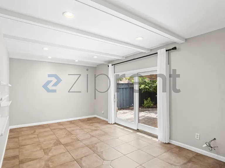 6225 Hokett Way — Photo 15