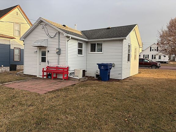 5th image of 802 State St