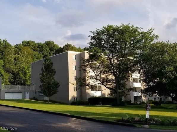 520 Meredith Ln APT 307, Cuyahoga Falls, OH 44223