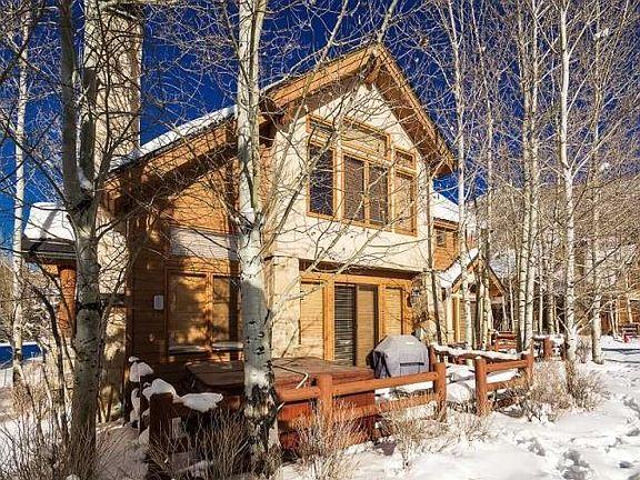 2nd image of 2485 Deer Lake Dr