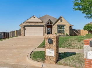 9001 NW 141st St, Yukon, OK 73099